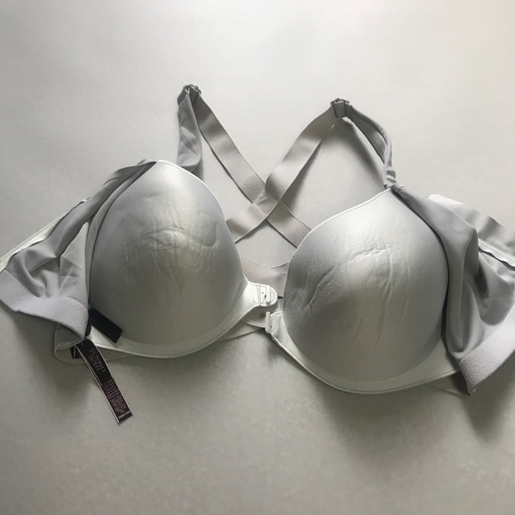 Victoria Secret Knock Out High Impact Sports Bra - Picture 3 of 8